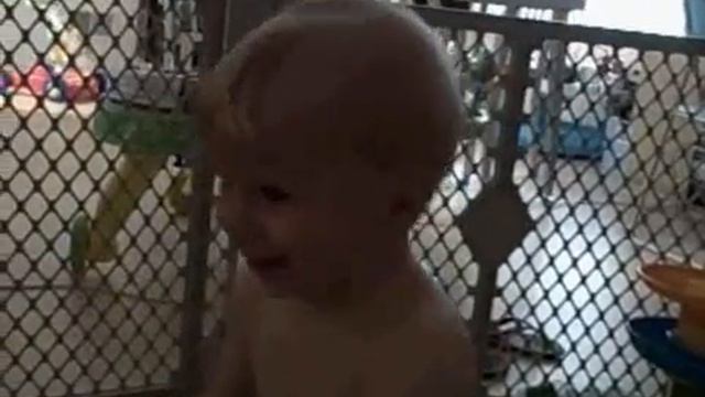 Jan 25 2007 - VID00022 смотреть онлайн