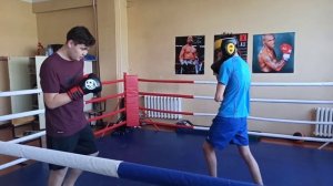 Бокс спарринги,подростки...