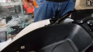 PCX 160 HOW TO REMOVE GRABRAIL COVER