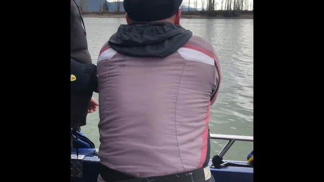 Рыбалка на белого Осетра!!! (Канада) смотреть онлайн