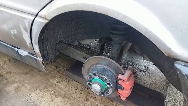 возвратная пружина задних суппортов от уазика на ауди 80 б3-б4 смотреть онлайн