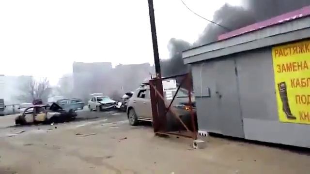 Мариуполь. 24.01.2015. Последствия удара по м-н Восточный. смотреть онлайн