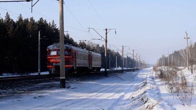 Электромотриса ЭР9П-240 (02-07) смотреть онлайн