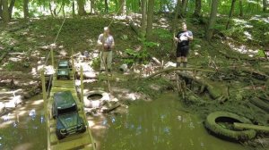 Строим крутой мост плотину и устраиваем купание моделям....mp4