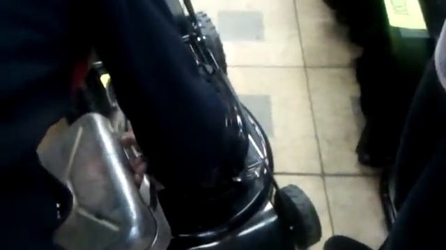 Газонокосилка для женщин
