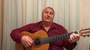 В лунном сиянии снег серебрится