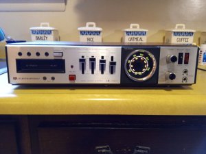 Электрофонический винтажный восьмидорожечный проигрыватель AM-FM-приемник-Япония-1970-год