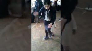 Маленькая цыганочка танцует цыганочку