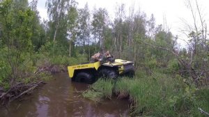 Выход из ручья на вездеходе BTX