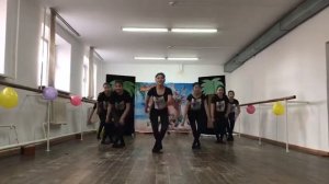 Танец полицейских