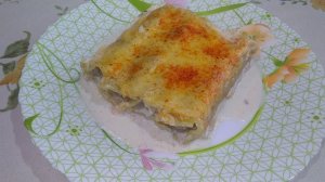 Каннелони с мясом в сливках.