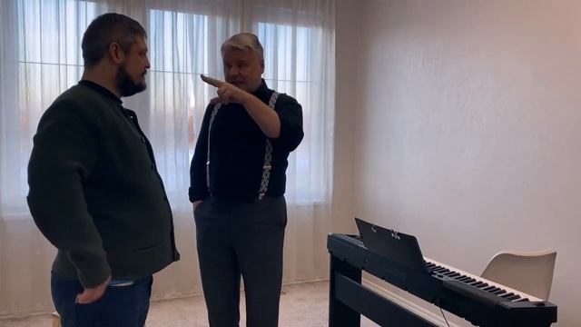 Мастер-класс с ТЕНОРОМ. Как СОБРАТЬ расширенный голос. Школа "РВОТЫ" 19 ВЕКА. Как брать ВЕРХНИЕ НОТ смотреть онлайн