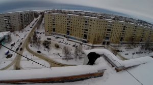 Упал с крыши(разоблочение)!!!