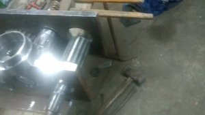 Роздатка для трактора ЮМЗ з СМД двигуном під передній міст ГАЗ 66