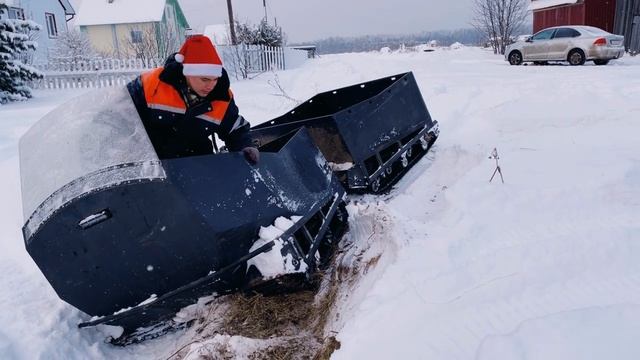 Новогодние покатушки на снегоходе GALA смотреть онлайн