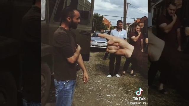 Приколыч
