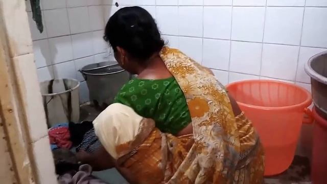 Как стирают в Индии!Мастер-класс)) смотреть онлайн