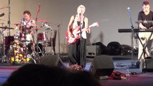 Сурганова и Оркестр - "Неужели не Я" 10.9.2011 Тель-Авив