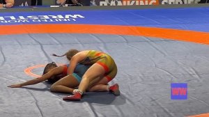 Women's Wrestling 76kg - Heavyweight Americans' Exciting Bout