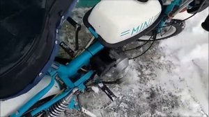 Как должен заводиться мокик Рига Мини?