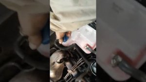 Audi A6 2.5 TDI  дв. AYM Выбрасывает антифриз из расширительного бачка
