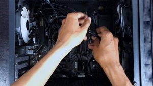 AMD Ryzen 5 5600X, Gigabyte B550M DS3H AM4 Micro ATX, MSI Radeon RX 6500 XT - PC Build Timelapse