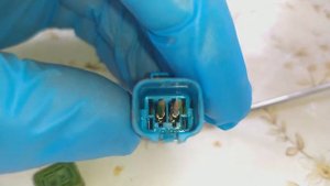 Пежо 406. EW10J4. Ремонт разъема датчика давления ГУР.