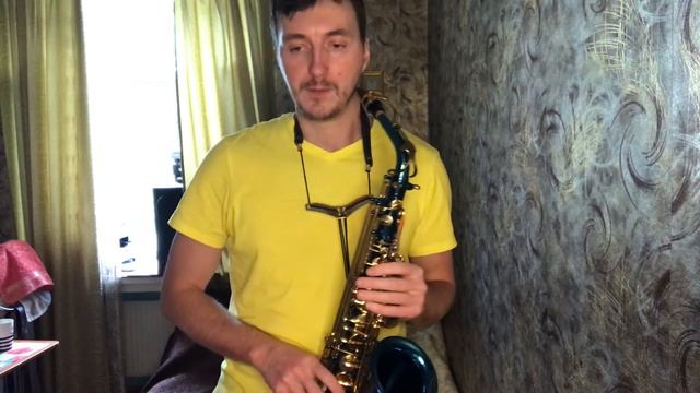 Учусь играть на Саксофоне с Нуля играю 5 месяц, решил сделать запись IV смотреть онлайн