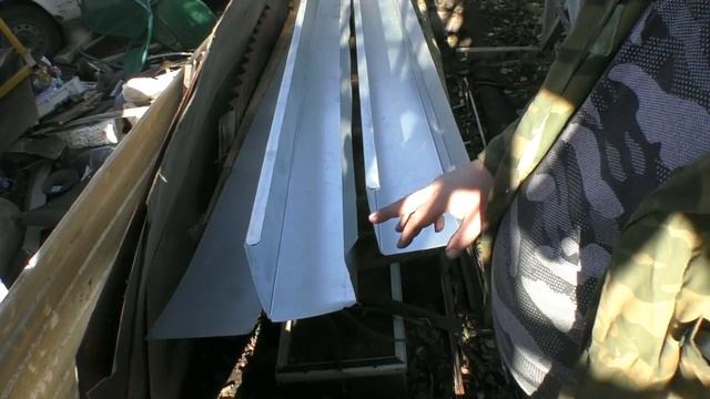 Самодельные желоба для водо отвода с крыши. смотреть онлайн