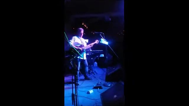 2016 Gibson Les Paul Studio In action at The PCH Club Long Beach Dec 2017 смотреть онлайн