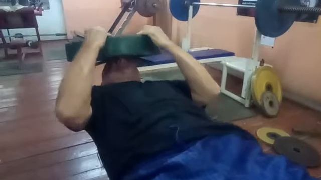 Подъёмы диска лбом 50 кг смотреть онлайн