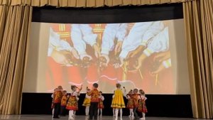 Музыкально-ритмическая композиция "Ложкари"