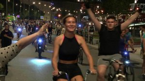 Этой ночью в Москве прошел велопарад