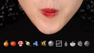 EMOJI FOOD CHALLENGE ASMR PLANET CHOCOLATE, HONEYCOMB ETC?