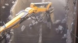 Brokk 400. Разборка стен и перекрытий