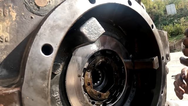 Fiat 7056 Traktör Diferansiyel Değişimi Nasıl Yapılır / Traktör Yağlı Fren Balata değişimi смотреть онлайн