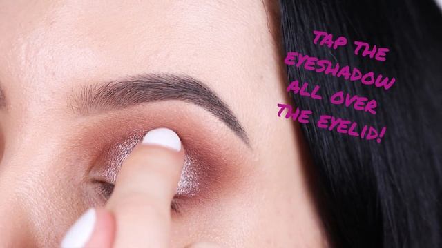 Only a few minutes and 2 Eyeshadows - essence smokey eye tutorial смотреть онлайн