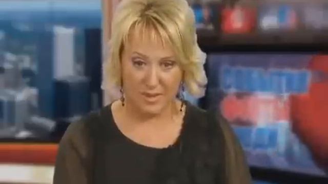 Канадская телеведущая и 13 медведей смотреть онлайн