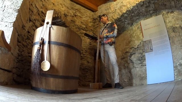 Бургруины 3. Burg Wolfsegg. Замок Вольсфегг, Бавария, Германия смотреть онлайн