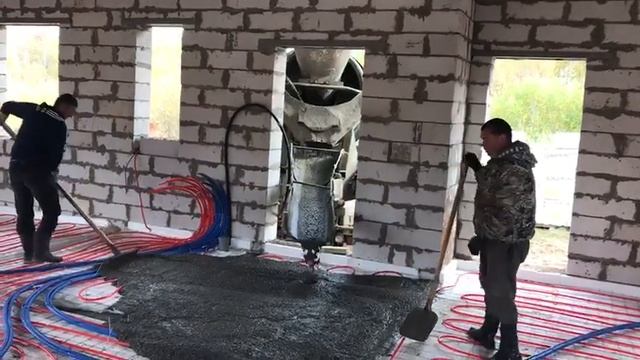 Вилла Эстейт, процесс бетонирования полов, Комфорт251 смотреть онлайн