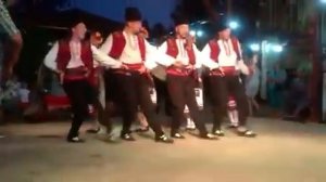 Балканские танцы.