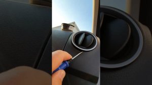 Замена дефлектора подачи воздуха на передней панели!!!(w)Amarok.
