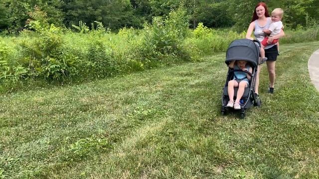 UPPAbaby MINU V2 Stroller Review смотреть онлайн