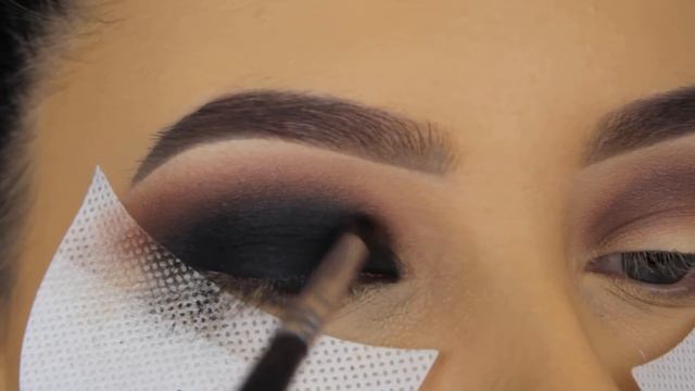 Intense Green Smokey Eyes Makeup Tutorial! смотреть онлайн