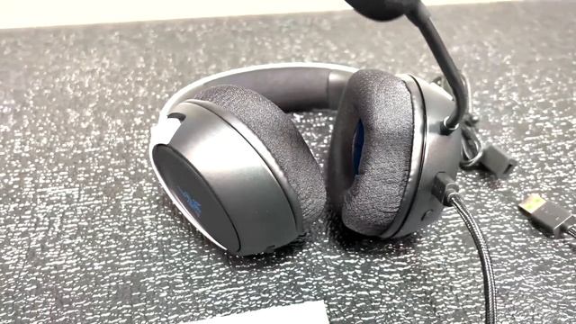 The Razer Kaira Dual Wireless Headset For Playstation + It Works with Xbox - Review! смотреть онлайн