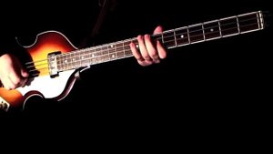 The Beatles- I Saw Her Standing There (Bass Cover)