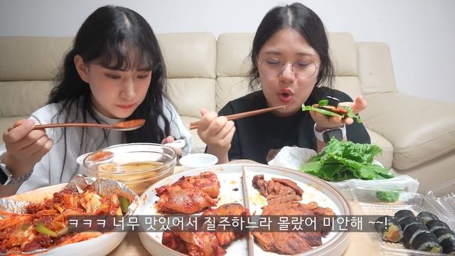 SUB)먹방브이로그)두찜간장찜닭,굽네고추바사삭,청년피자에그콘,포테이토,까르보불닭볶음면,들기름막국수,매운족발,오돌뼈,김밥,불고기,파리바게트빵,와플,츄러스,치킨MUKBANG폭식VLO