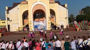 Бал к выпускному. первый танец перед награждением. 10.06.2022 Жлобин