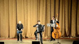 аккордеонист Плюшко и ансамбль ДМШ1-Ночной экспресc.avi