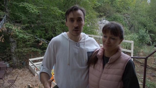 Отзыв Ирины и Демиана хозяев ретрит-центра Круг Света о женском ретрите Живая
